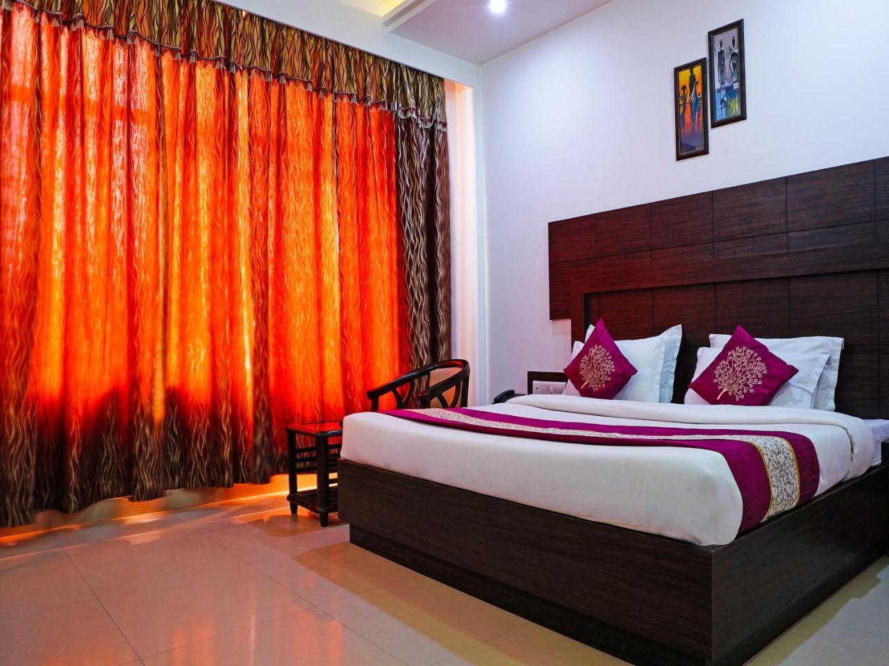 Madhu Resort Agra  Esterno foto